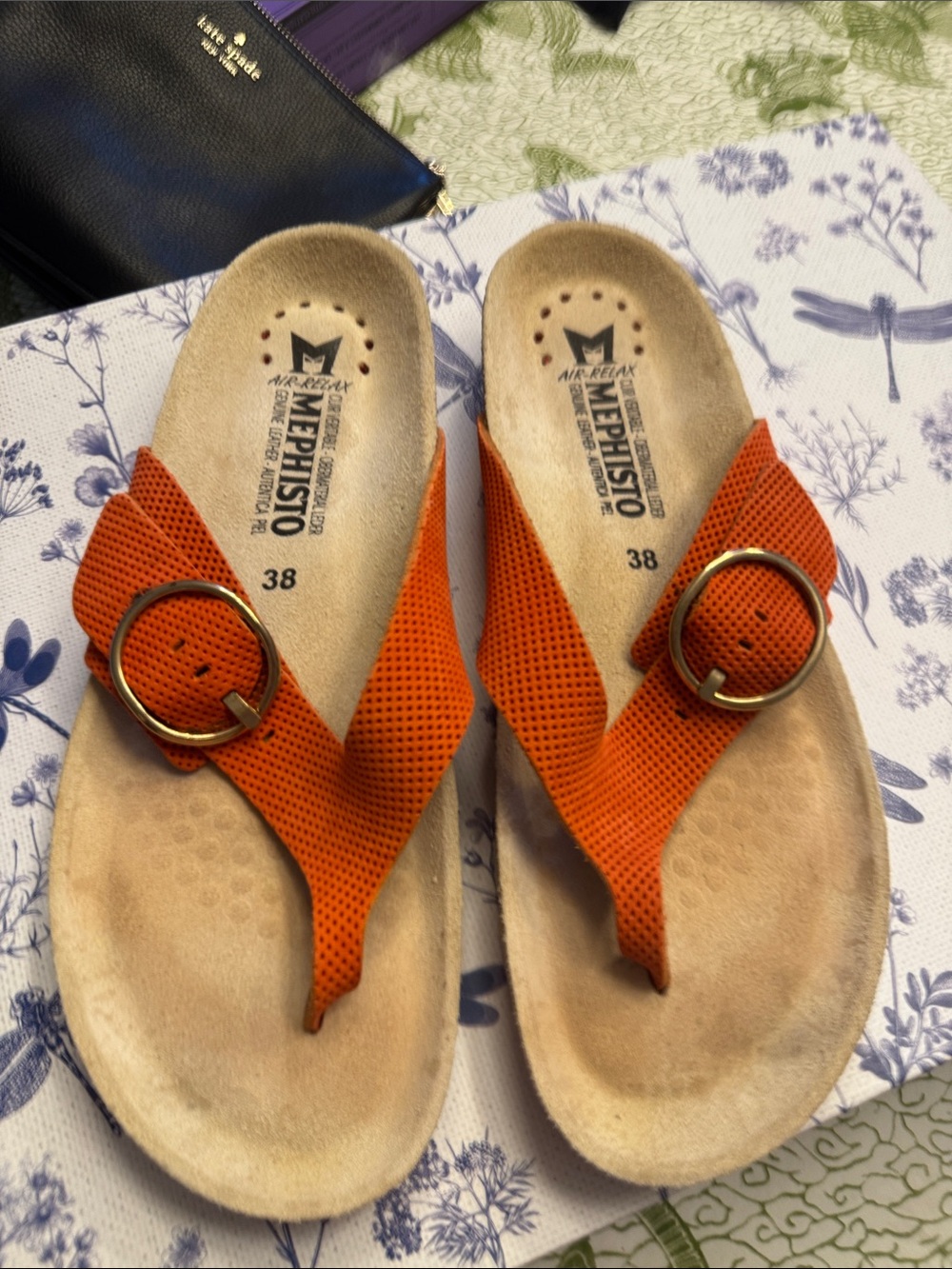 Mephisto Kids Orange Buckle Thong Sandals with Gold Ring